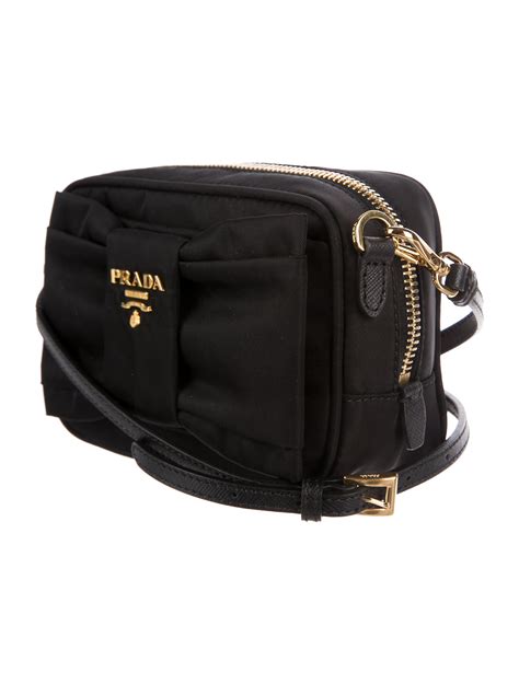 prada shopping tessuto|tessuto prada crossbody.